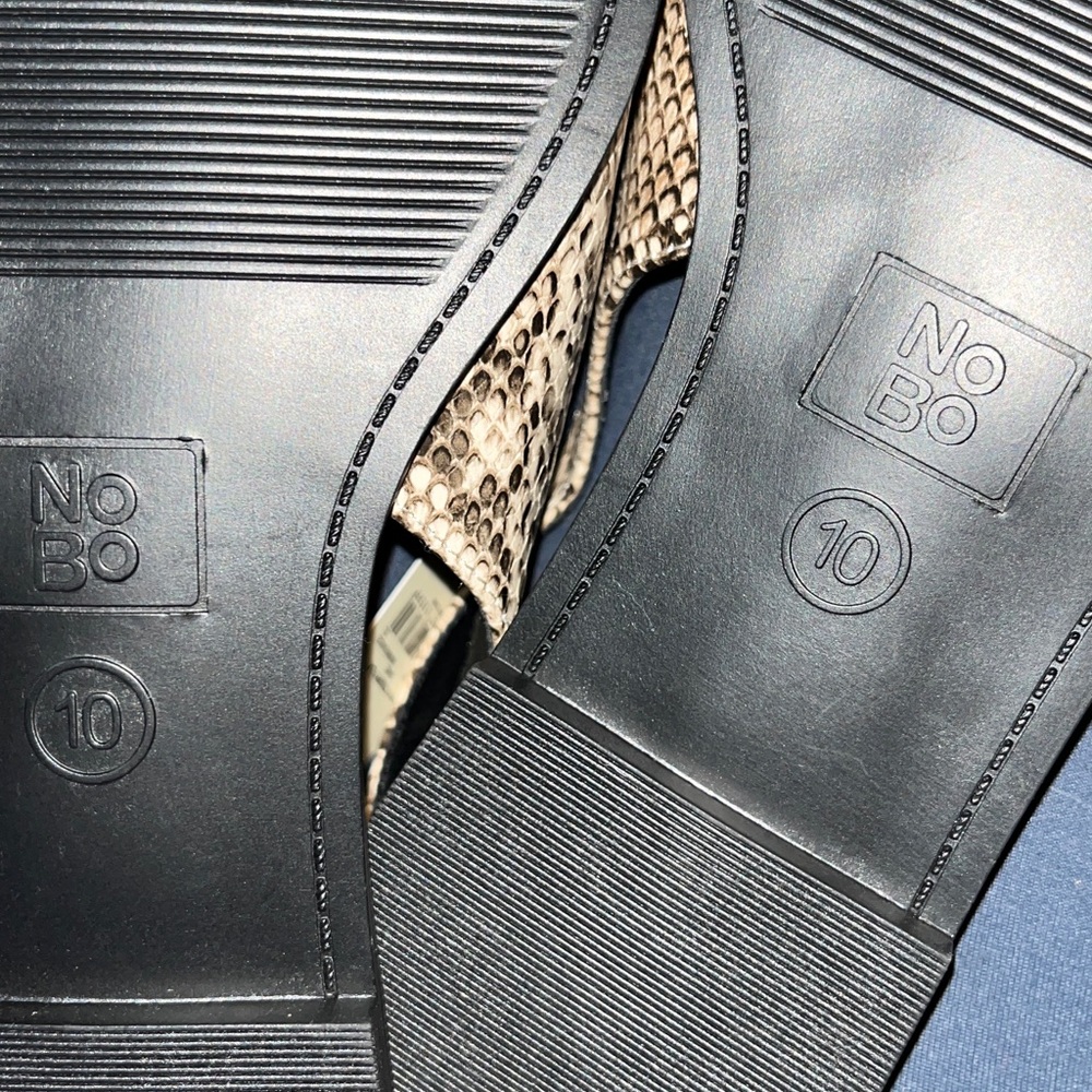 Strappy Snake Flats - Picture 13 of 16